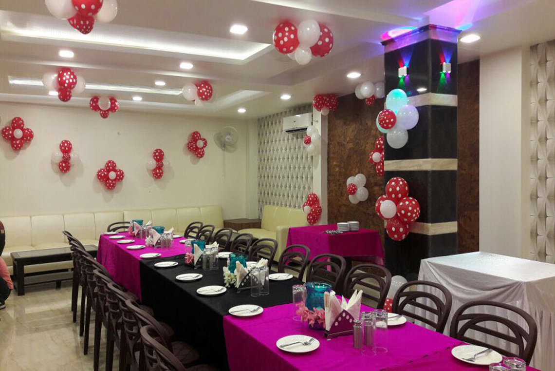 Hotel Room in Gorakhpur